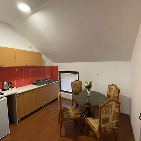 Apartman Bellmatini 07 *